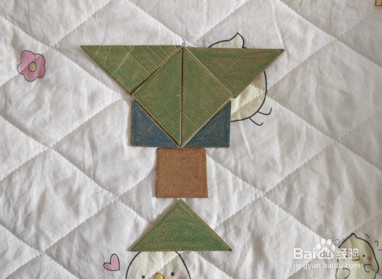 用九巧板怎么拼一杯吸管饮料呢?