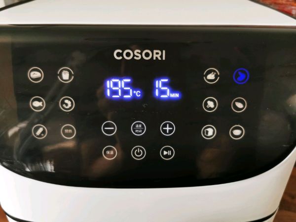 炸奥尔良芝士鸡腿和奥尔良土豆块