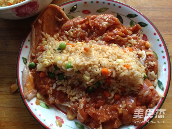 奥尔良鸡腿包饭