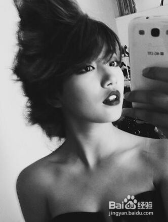 甜美活力少女组合为你示范时下最IN出街发型