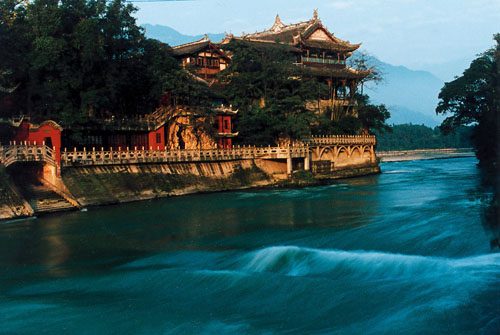 都江堰有哪些游玩景点?