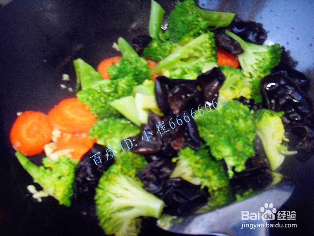 抗雾霾美食——耗油西兰花炒木耳