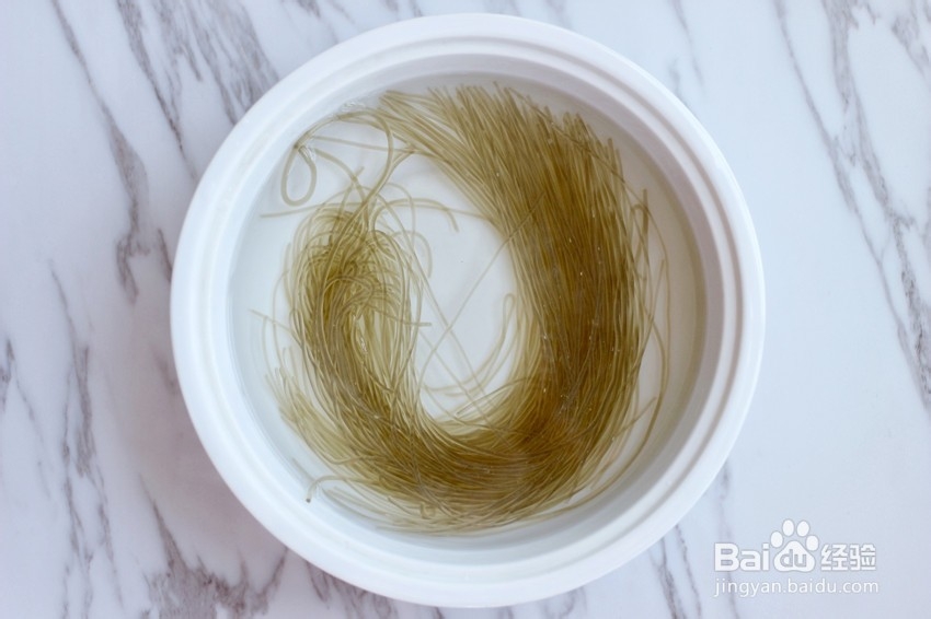 蒜茸粉丝大白菜制作方法