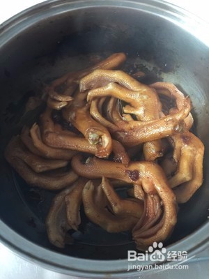 周黑鸭味的鸭爪家常做法