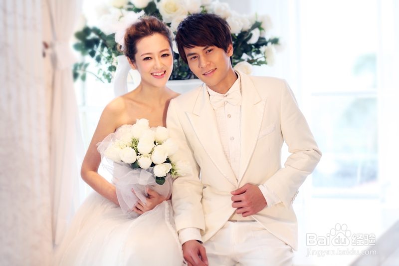 如何选购到经济实惠的婚纱