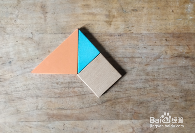 用七巧板怎样拼一只嘴很大的鸟儿？