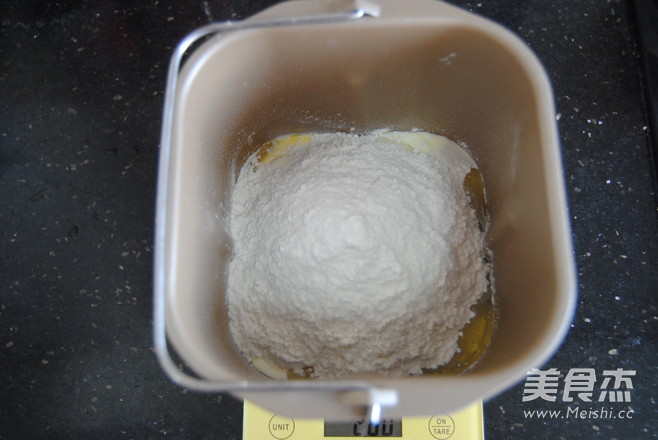 超软淡奶油面包