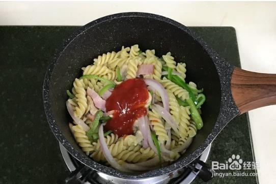 青椒培根意面的做法