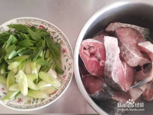 怎样做出家常菜系列之黑鱼粉丝汤