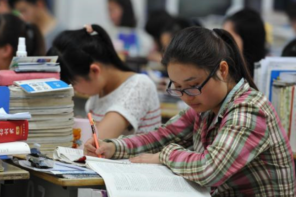 高中可以分快慢班吗