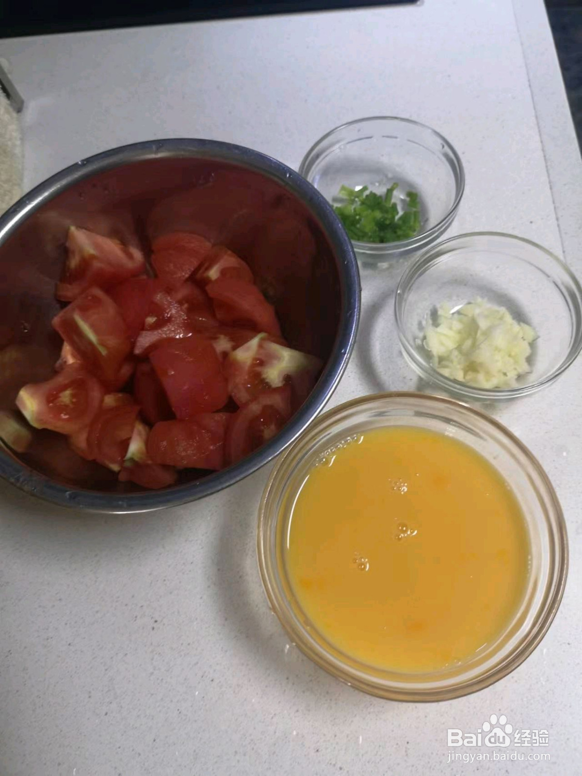 西红柿炒鸡蛋简单下饭的做法