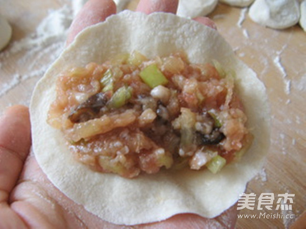 西瓜锅贴的做法