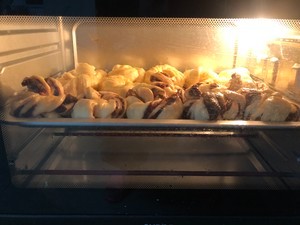 椰蓉面包和豆沙面包的做法