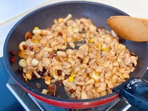 宫保鸡丁的做法