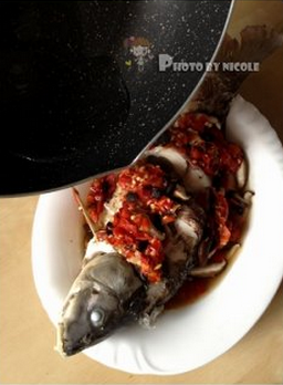 豉汁菇片剁椒鱼