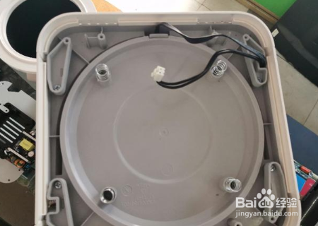 小米净化器怎么拆开清洗叶片