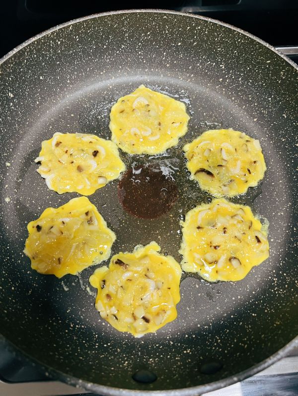 白萝卜香菇鸡蛋饼