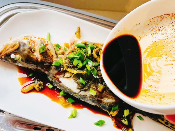 花式就酱蒸桂鱼