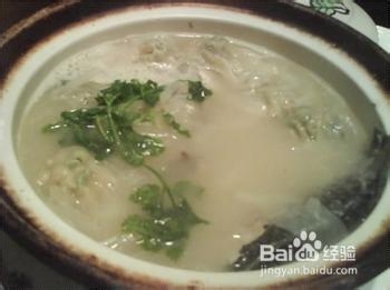 美味新鲜的多味鱼汤