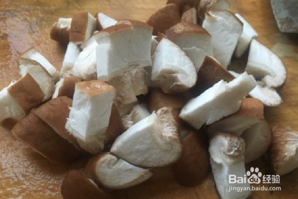 莲藕肉丁的做法