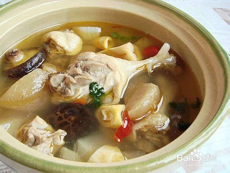 酸菜老鸭汤是如何制作的