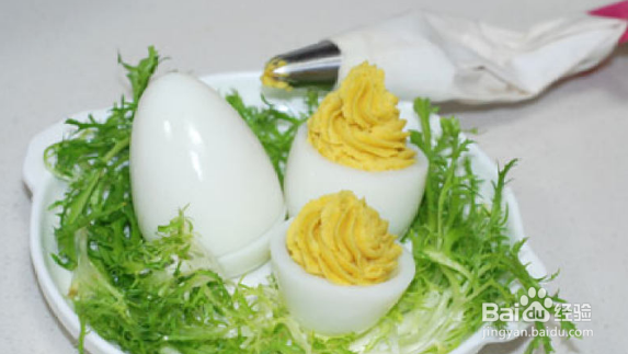 怎么制作高颜值的奶香鹅蛋黄？