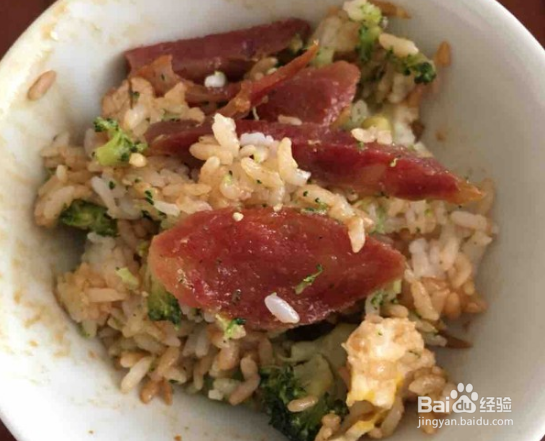 粤菜腊肉煲仔饭怎么做