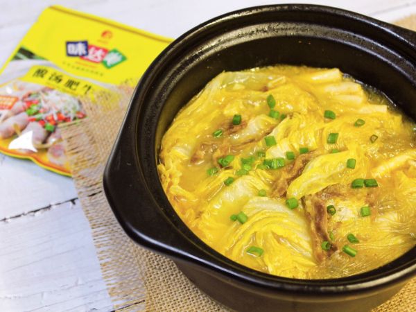 白菜肥牛酸汤煲