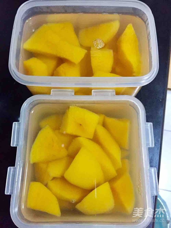 糖水黄桃的做法