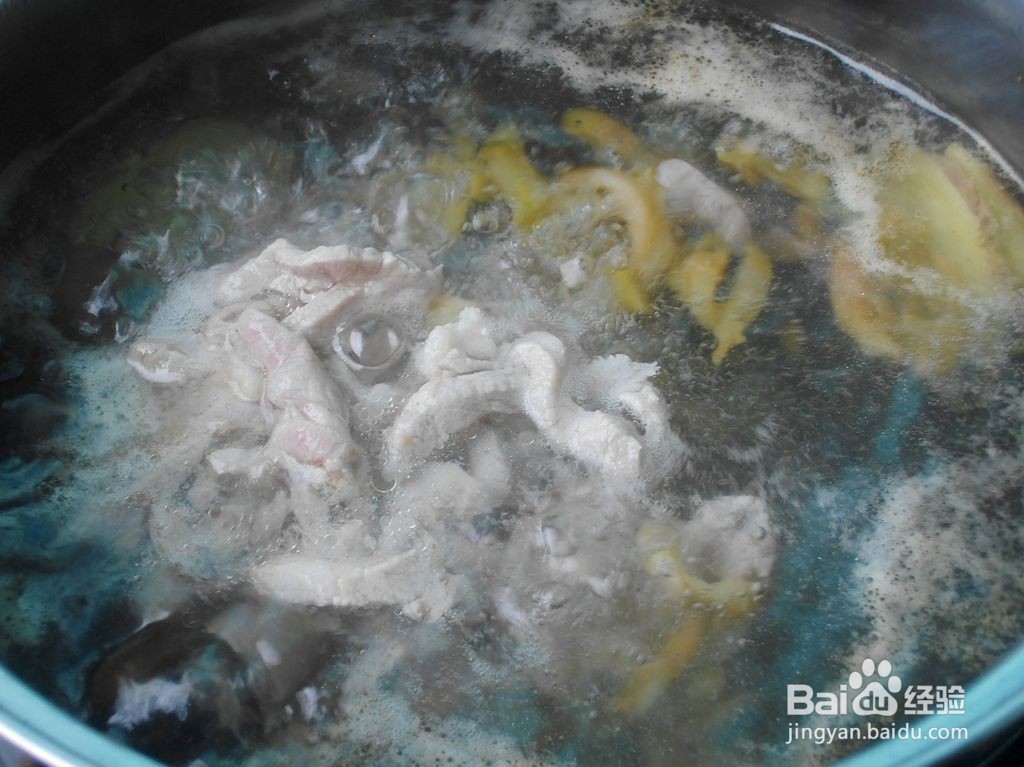 榨菜芹菜肉丝汤的做法