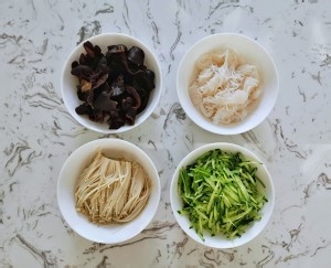 怎么做美味的捞拌什锦