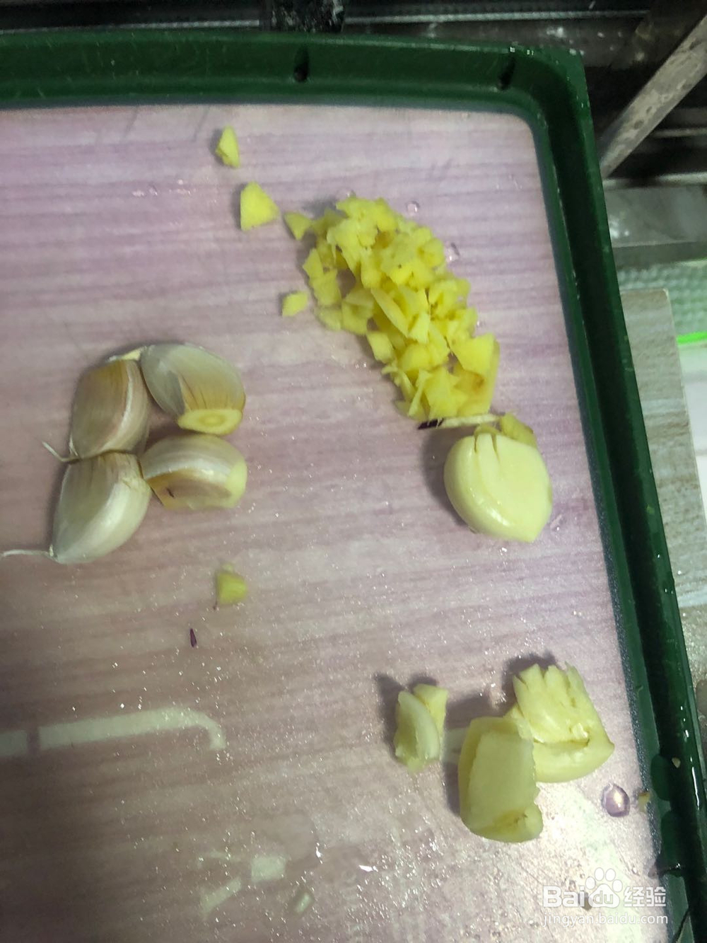 茄子炒青椒 家常做法