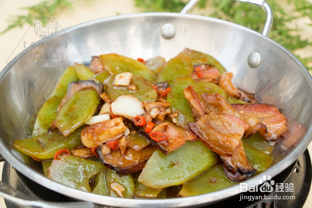 《干锅腊肉莴笋》