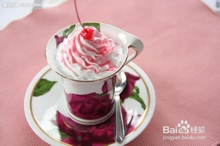 西餐是怎么上餐的呢/一般西餐上餐的餐序