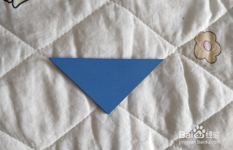 用幼儿积木怎么拼一只拍翅膀的鸟？