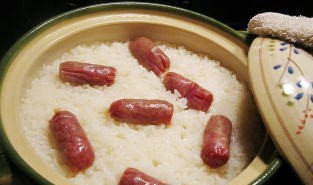 砂煲腊肠糯米饭制作的步骤
