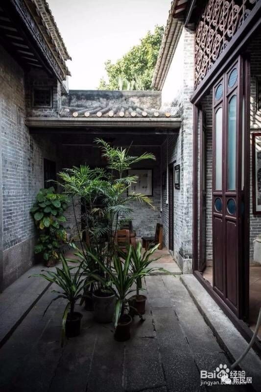 四合院和后花园的关系是什么？