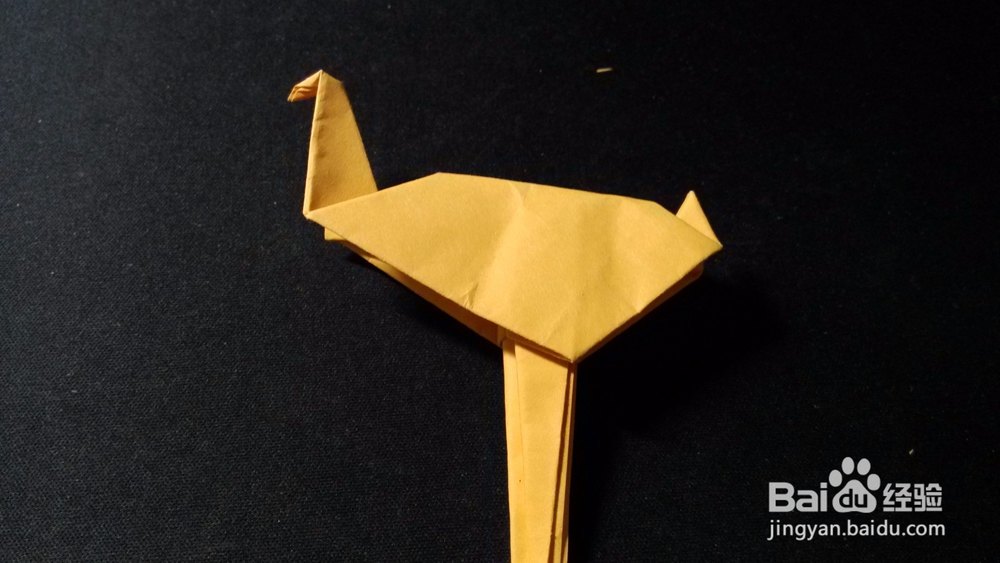 如何用纸折叠驼鸟