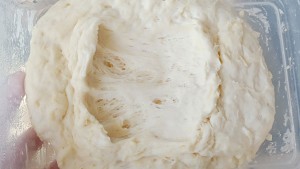 如何制作会拉丝的奶酥排包