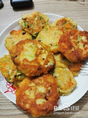 土豆胡萝卜鸡蛋饼