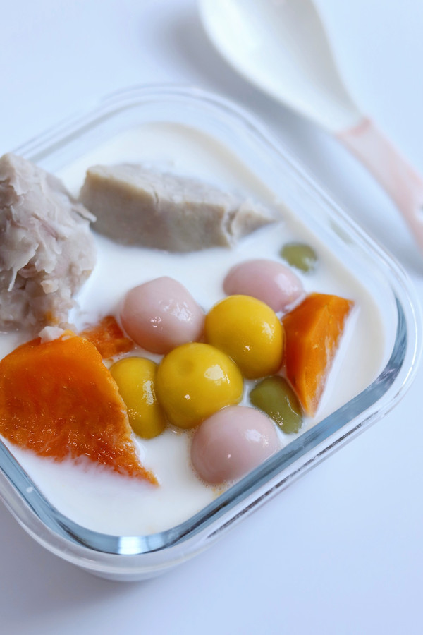 牛奶香芋番薯糖水