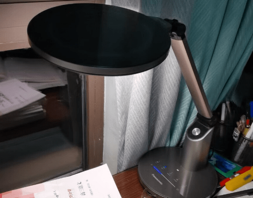 护眼灯真的有效吗？2023市面上的哪些护眼灯真的护眼