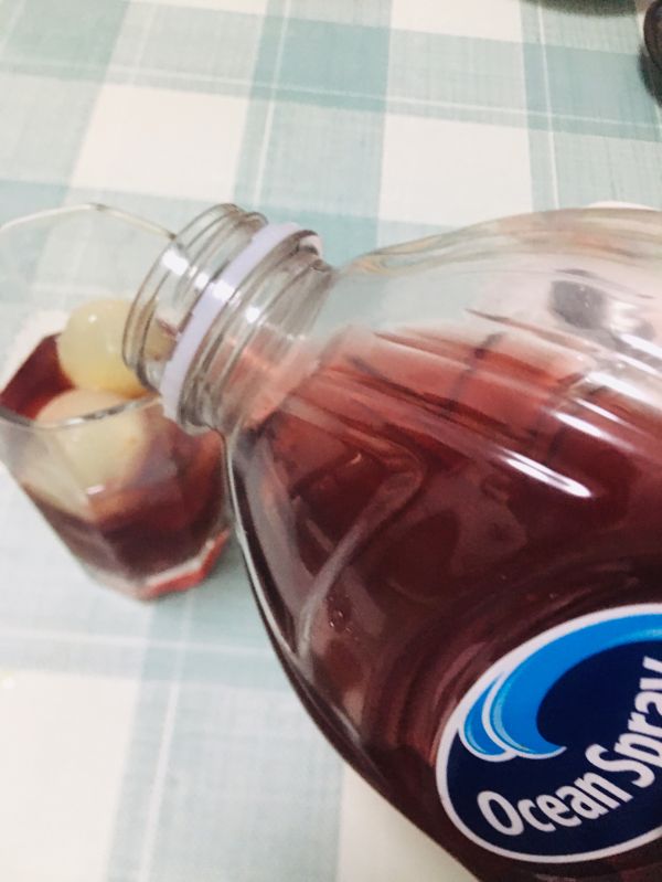 蔓越莓荔枝果汁饮