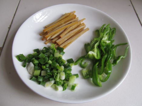 自己在家怎么做炒面。