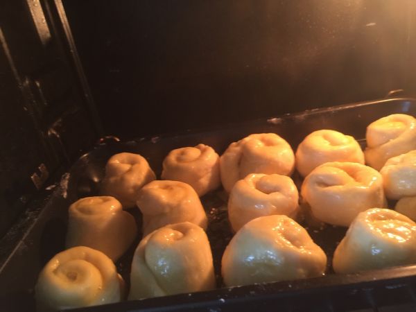 蜂蜜脆底小面包