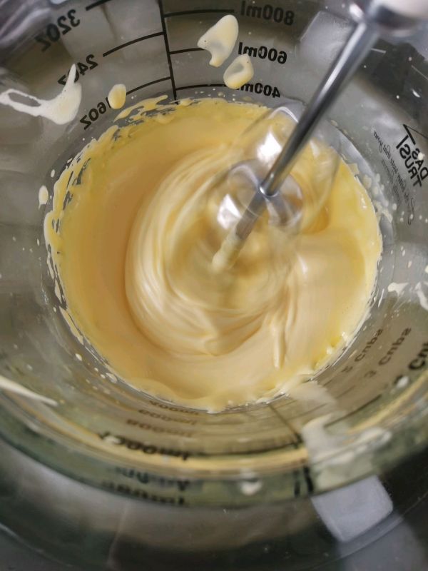 水果冰淇淋蛋糕