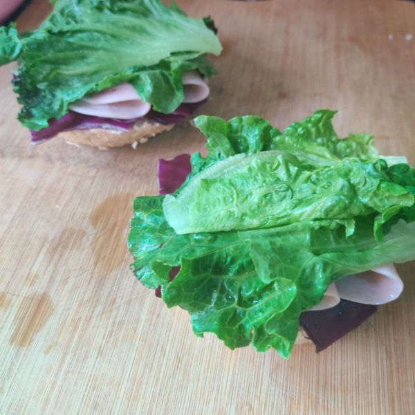 彩椒鸡蛋火腿三明治