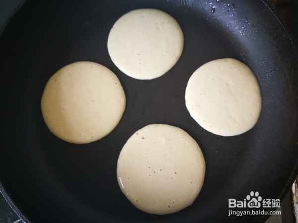 香蕉松饼的烹饪方法