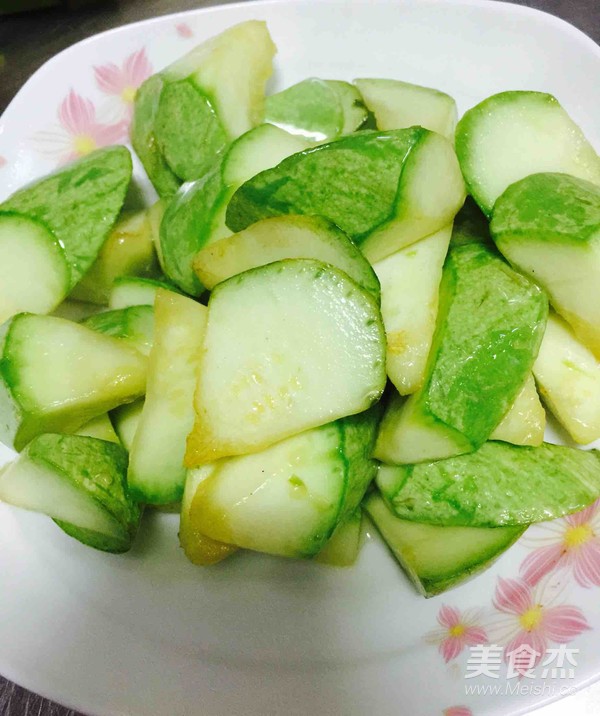 西葫芦木耳炒肉片