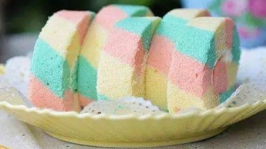彩虹奶油蛋糕